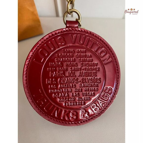 Authentic LOUIS VUITTON Red Gold Trunks & Bags Key Chain Bag Charms - Picture 2 of 12